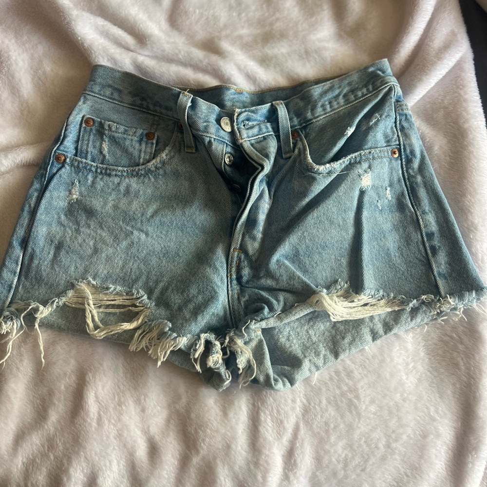 Levi’s 501 shorts